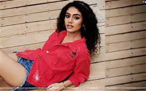 Internet sensation Priya Prakash Varrier looks desirable in denims